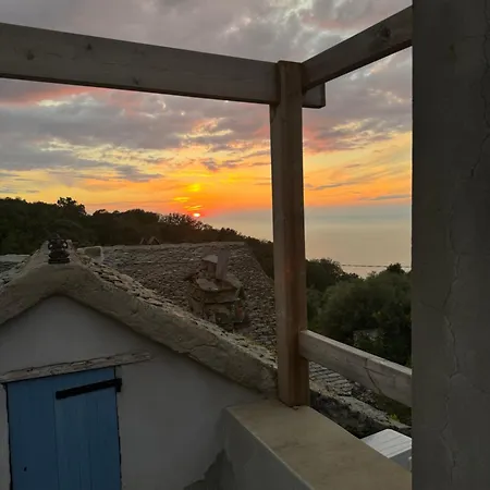 Maison Entre Et Montagne A *