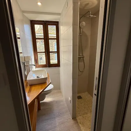 Maison Entre Et Montagne A *