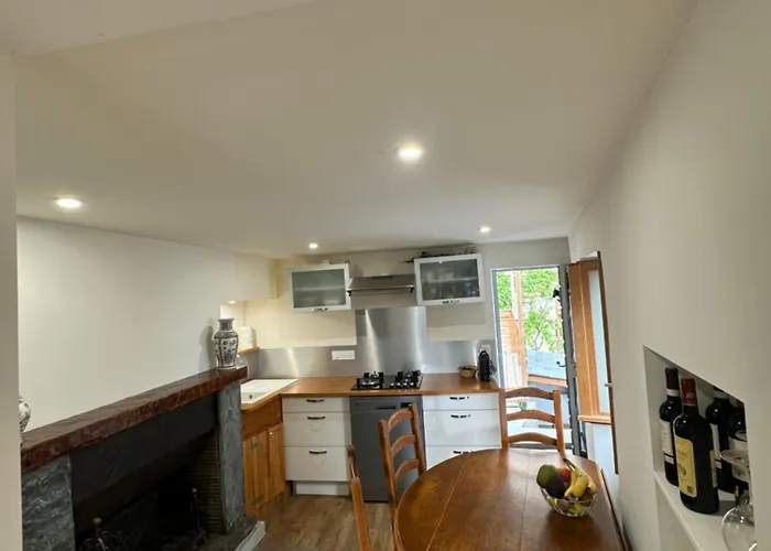 Maison Entre Et Montagne A *