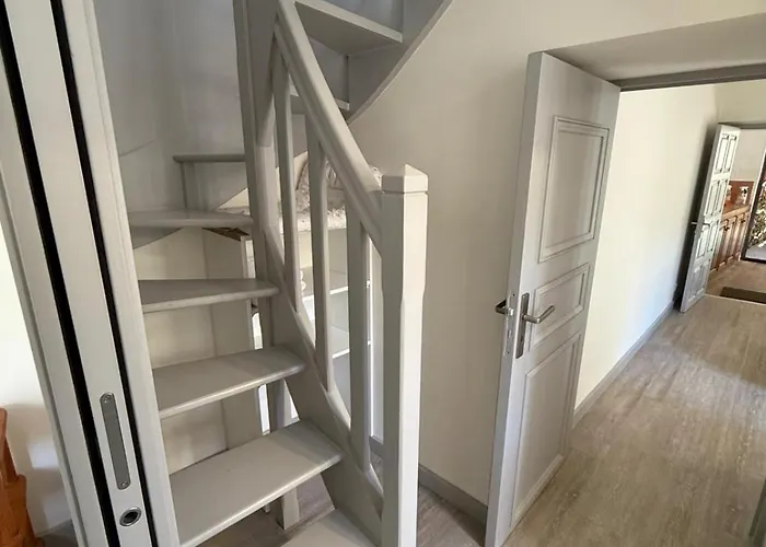 Maison Entre Et Montagne A Canari