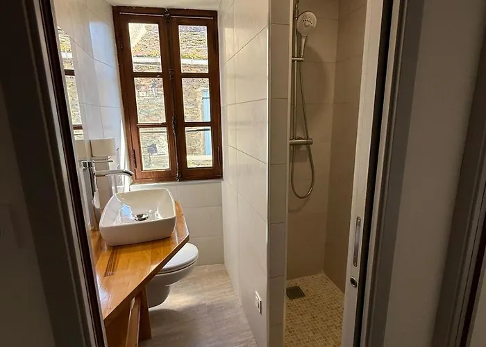 Maison Entre Et Montagne A *